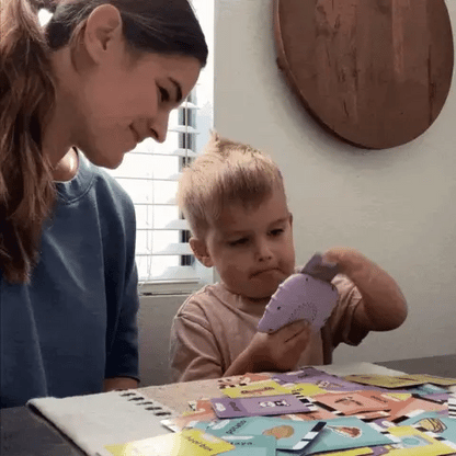 KinderSpeech - Jugete didactico para niños Español/Ingles